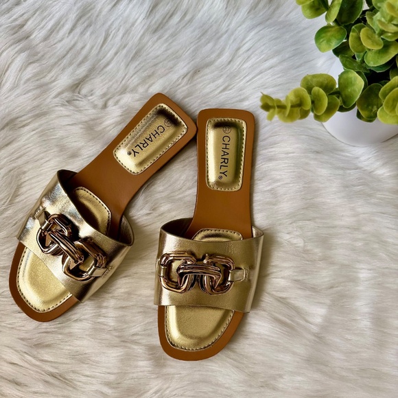 Charly Women’s Gold Chain Slide Sandals Size 37 - Picture 4 of 12